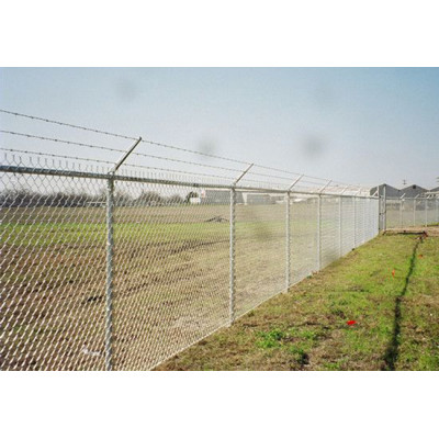JFN China chain link fence for solar station