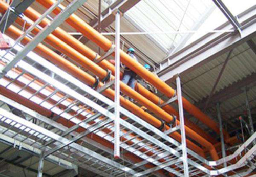 JFN中国鋼材の建築工事における円管の耐震サポート、unistrut p1000