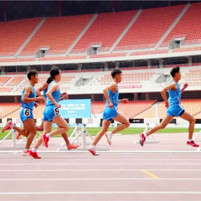 "Run, Youth" was held at the Lanzhou Olympic Sports Center Stadium