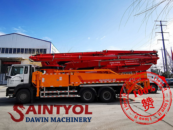 What are the possible reasons for the high temperature of the hydraulic oil in the concrete pump truck?