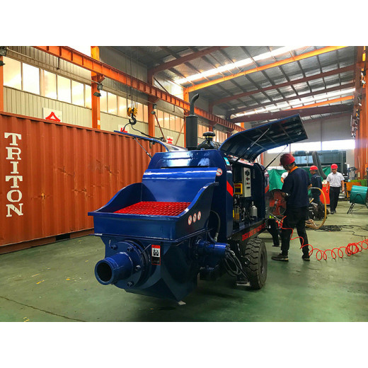 Which wear parts of concrete pump need to be checked for wearing?