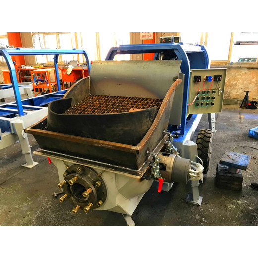 When the concrete delivery pump is interrupted during pumping?