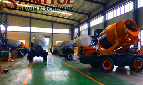 Talking about the daily maintenance of automatic Self Loading Concrete Mixer Truck