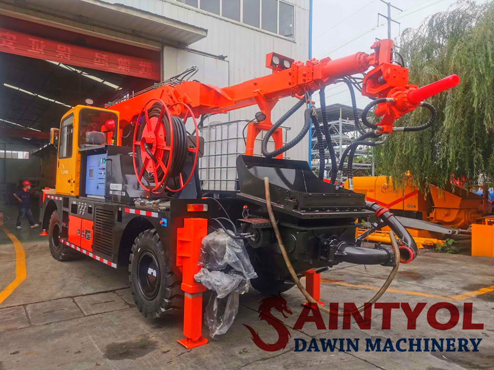 concrete spray machine truck