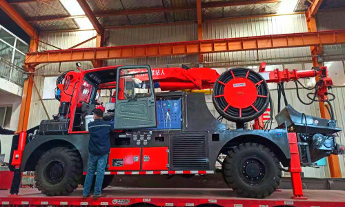 Truck-mounted wet concrete spraying machine promotes the process of tunnel construction mechanization