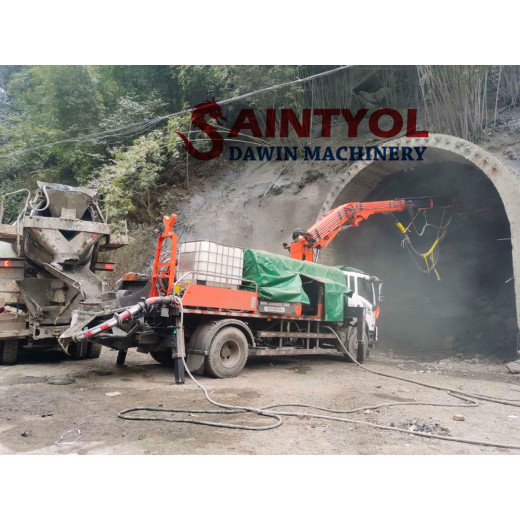 Why use wet concrete spraying robot ( truck mounted concrete spraying machine)