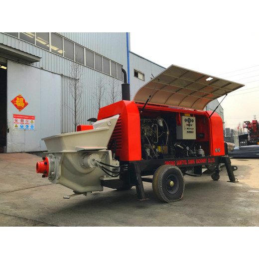 What kind of concrete pump is better for building construction?