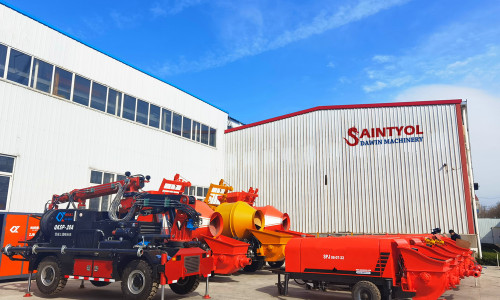Double-jet hydraulic wet concrete spraying machine adopts double-nozzle spraying operation, high construction efficiency