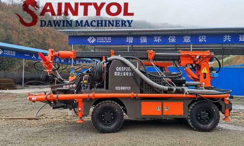 Laying of the Conveying Pipe of the Pumping Wet Spray Trolley