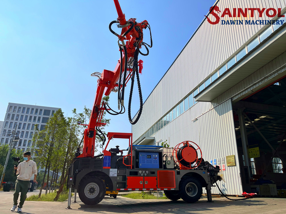 concrete robot spraying machine shotcrete pump