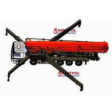 What specific steps should the pump truck carry out pouring according to the regulations?