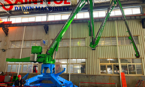 How should the hydraulic concrete placing boom be maintained daily?