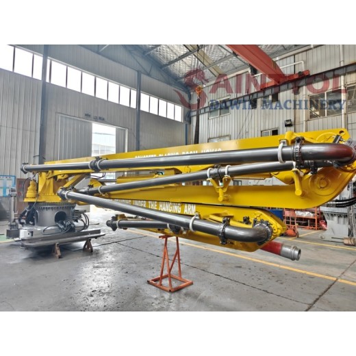 Importance of pre-job inspection of concrete placing boom