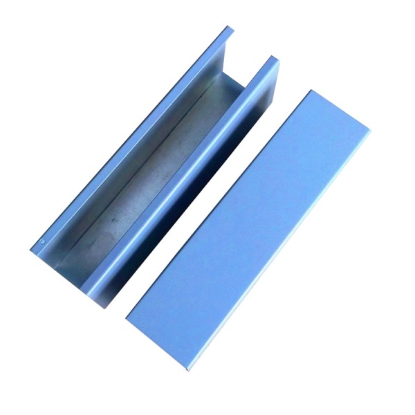 Aluminum extrusion rectangular tube with well designed shape