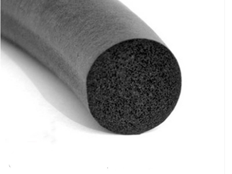 Closed-Cell Neoprene Sponge Rubber Cord for industry equipment