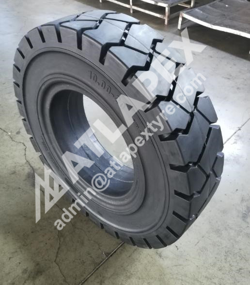 10.00-20 Port trailer tire