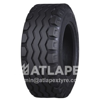 Trailer tire 12.5/80-18 with AT-ROFRE I pattern for trailer use