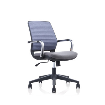 Офисное рабочее кресло Y & F с низкой спинкой, хромированным подлокотником и нейлоновым основанием (YF-6622B)