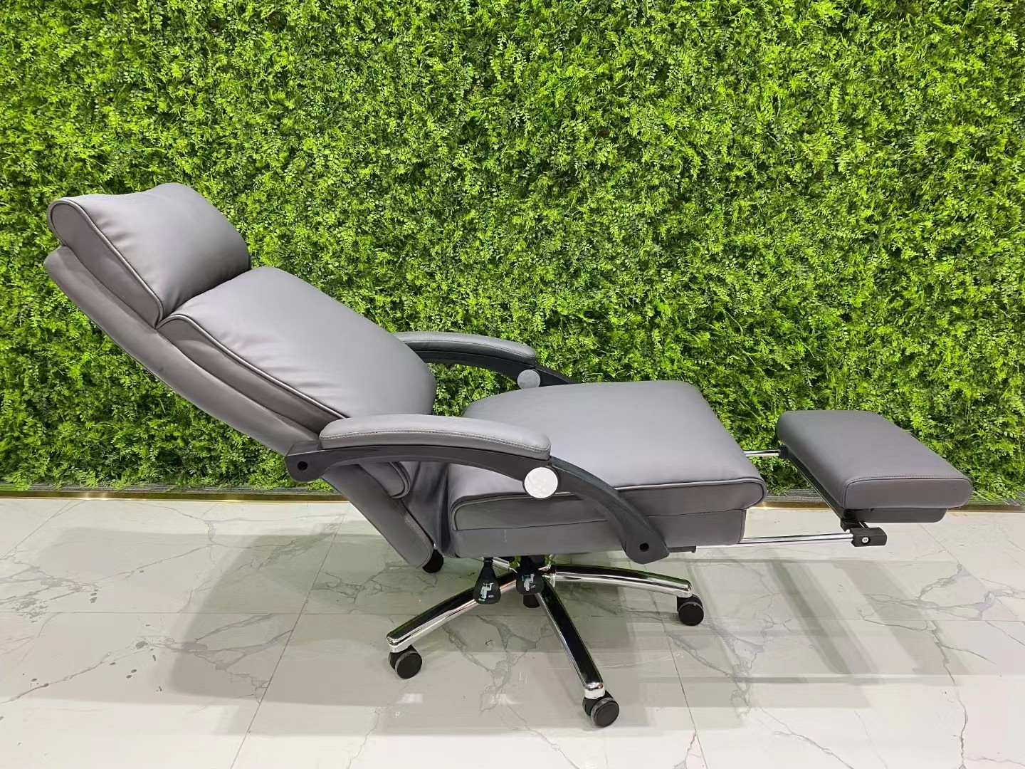 height adjustable office executive chair
