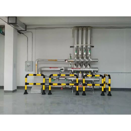 Self-recovery bollard and guardrail helps asset protection in the storage industry