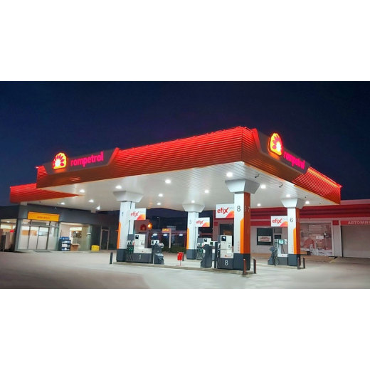 Case 4: Gasoline in a plastic barrel caught fire