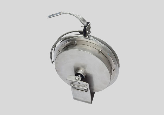 Retractable Grounding Reel for floating roof storage tanks