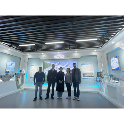 Russian Customers visit our factorys