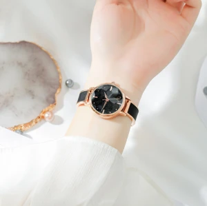Rose Gold Women Watches Fashion Creative Quartz Ladies Wrist watch Mesh Steel Band