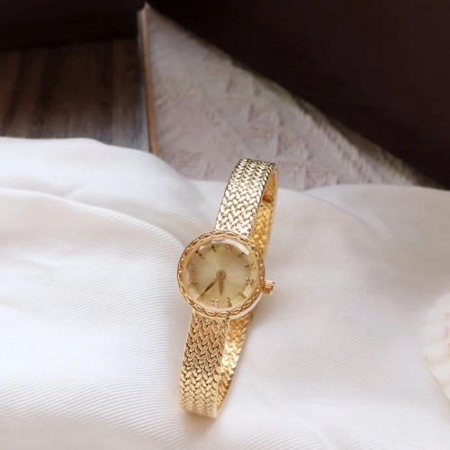 2023 Women Black Watch Hot Sale Leather Band Stainless Steel Analog Quartz Wristwatch Lady Female Casual Watches