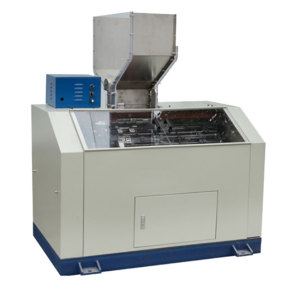 Bendable paper straw making machine