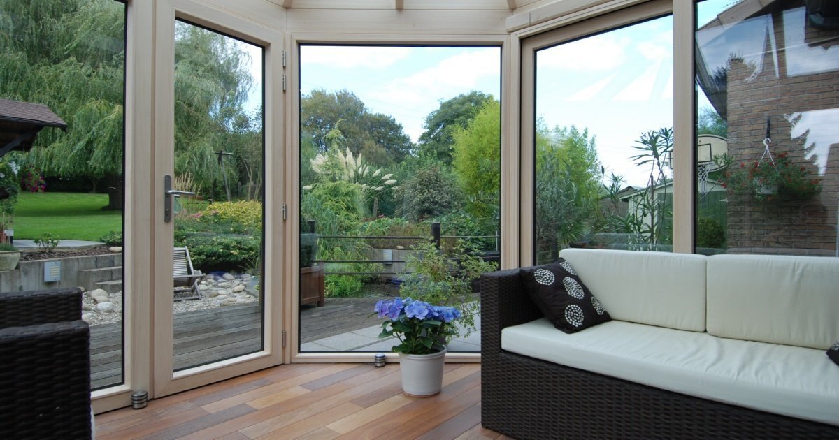 four common types of aluminum doors