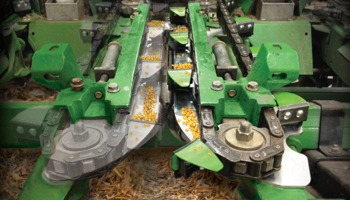 Cornhead Gathering Chains