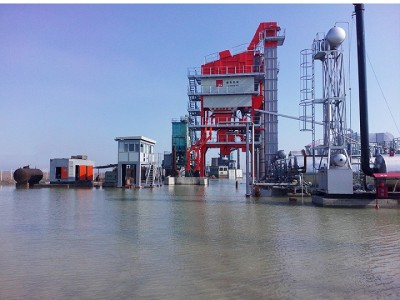 يتم تنظيم مصانع الأسفلت بشكل جيد من قبل وكالة حماية البيئة الأمريكية