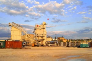 D&G Machinery DGC2500 Asphalt Mixing Plant Has Been Erected in Russia for Better Service