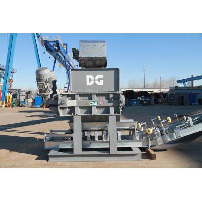 RAP Asphalt Crusher & Screener