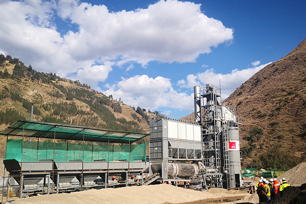 Asphalt Plant Brings New Technology to Peru
