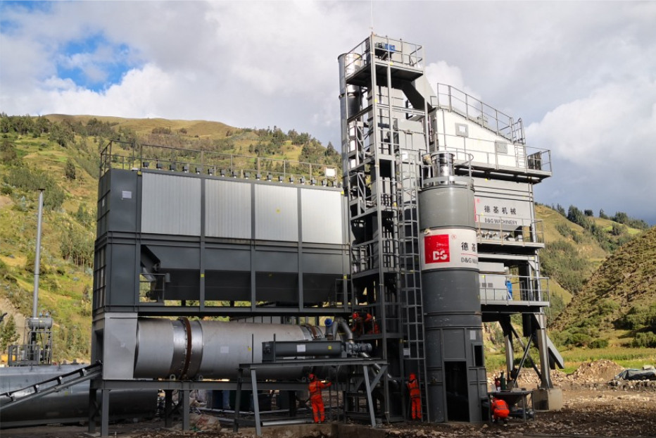 4 Advantages of China's Asphalt Mixing Plant