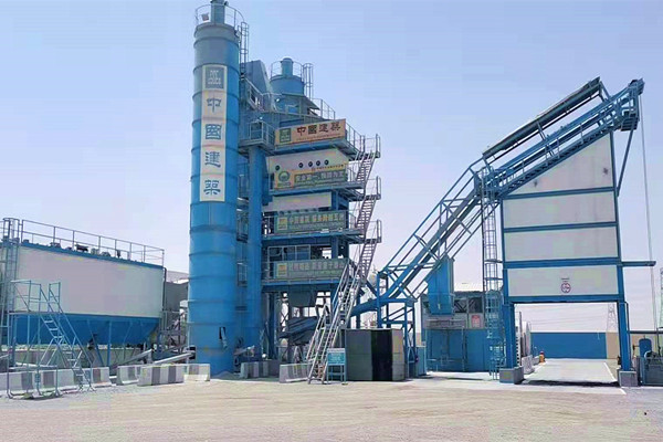 PRIMACH Series Batching Plant Has Been Erected in UAE for 14 Years