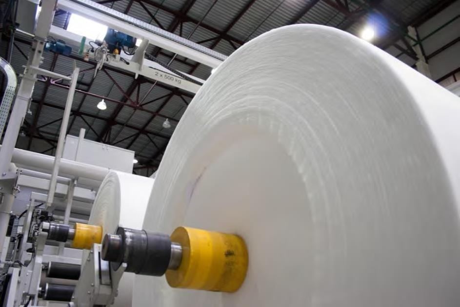 the setup process of the entire meltblown non-woven fabric machine