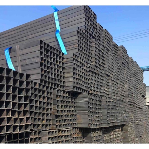 High Quality Galvanized Square And Rectangular Steel Pipes And Tubes for construction building material