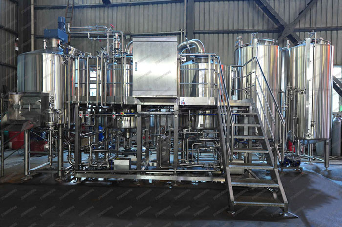 Les différences entre la machine AIO et la machine split dans l'équipement de brassage de la bière
