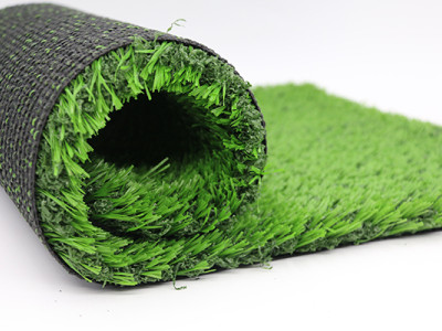 Seven advantages and characteristics of artificial turf