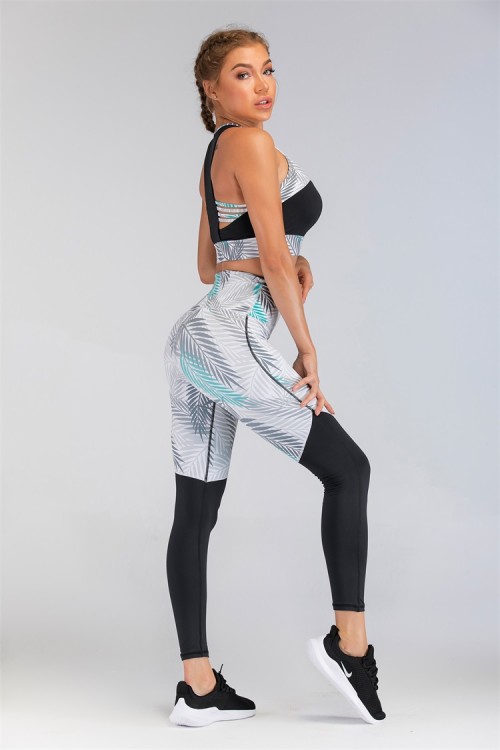 Custom Workout Apparel With  Color Printing Patterns