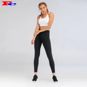 Fournisseurs de soutien-gorge de sport en maille blanche
