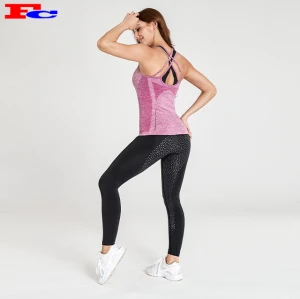 Débardeur rose sans couture et leggings noirs Vêtements de yoga en gros