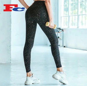Kundenspezifische Strumpfhosen-Leggings mit Mode-Heißprägungsprozess