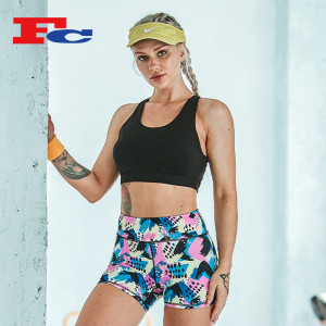 Black Strappy Back Sports Bra And Graffiti Printed Shorts Gym Clothes For Women