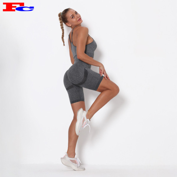 Seamless Gym Clothes Workout Clothing Yoga Wear Manufacturers
