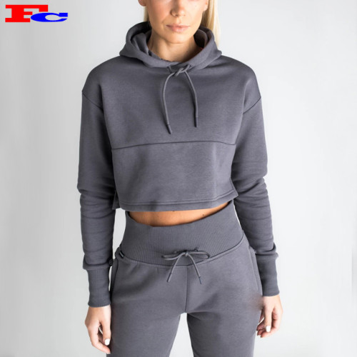 Quality Hoodies Wholesale Women's Solid Black Long Sleeve Pullover Crop Top