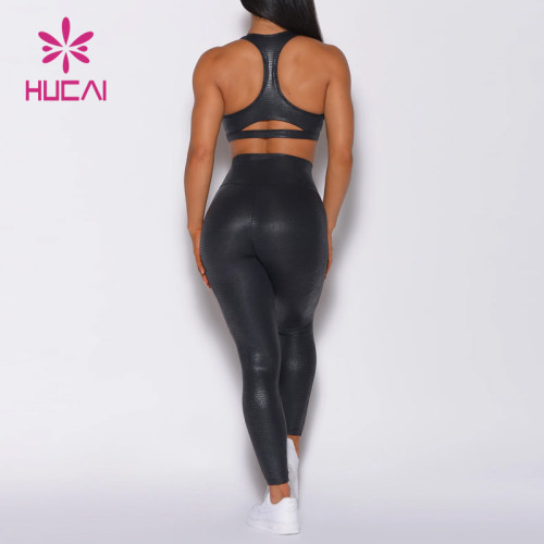 Custom Logo Shinning Yoga Set Pearlescent Fabric Women Workout Clothes Supplier